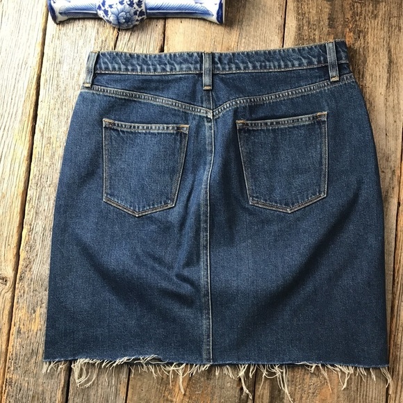 J. Crew Jean Skirt Size 8 - Picture 7 of 8